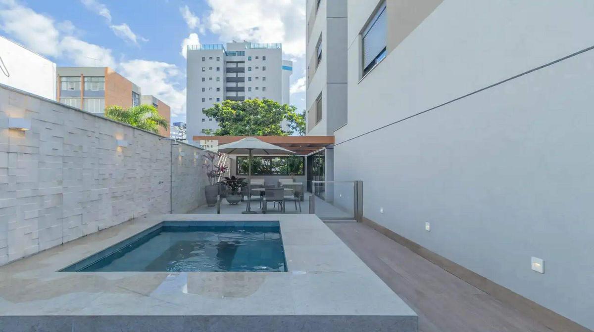 Cobertura, Serra, 3 Quartos, 2 Vagas, 1 Suíte