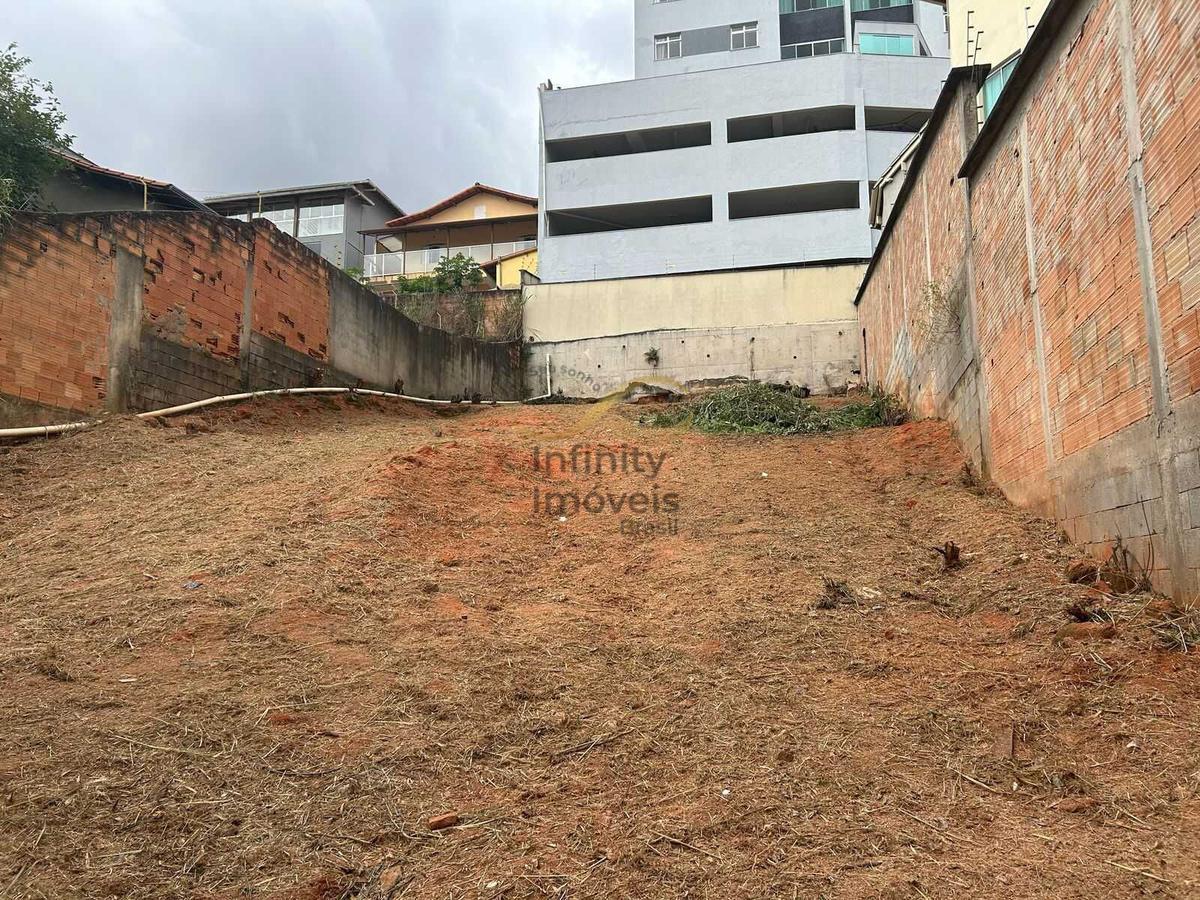 Lote, João Pinheiro, 0 Quarto