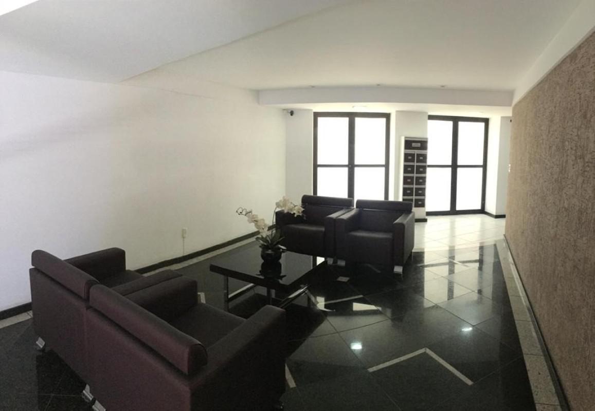Cobertura, Santa Cruz Industrial, 3 Quartos, 5 Vagas, 1 Suíte