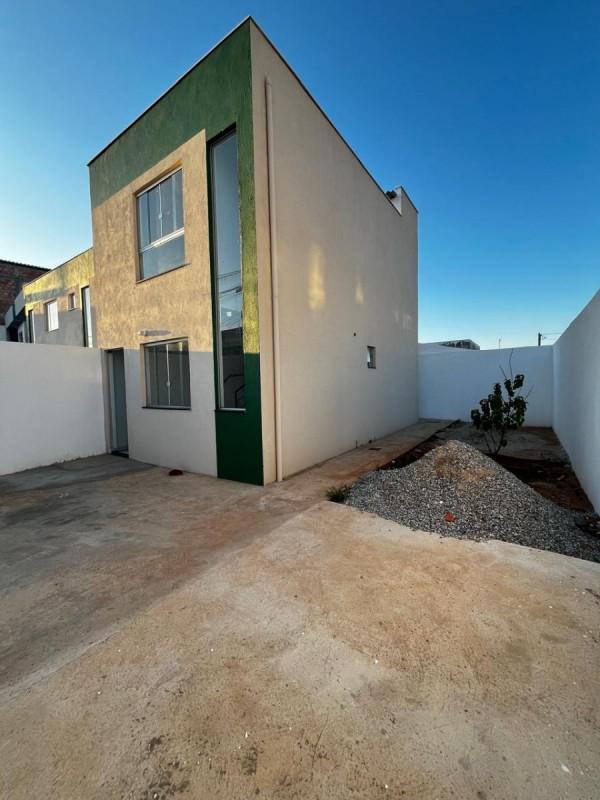 Casa, Novo Barreirinho, 3 Quartos, 3 Vagas, 1 Suíte