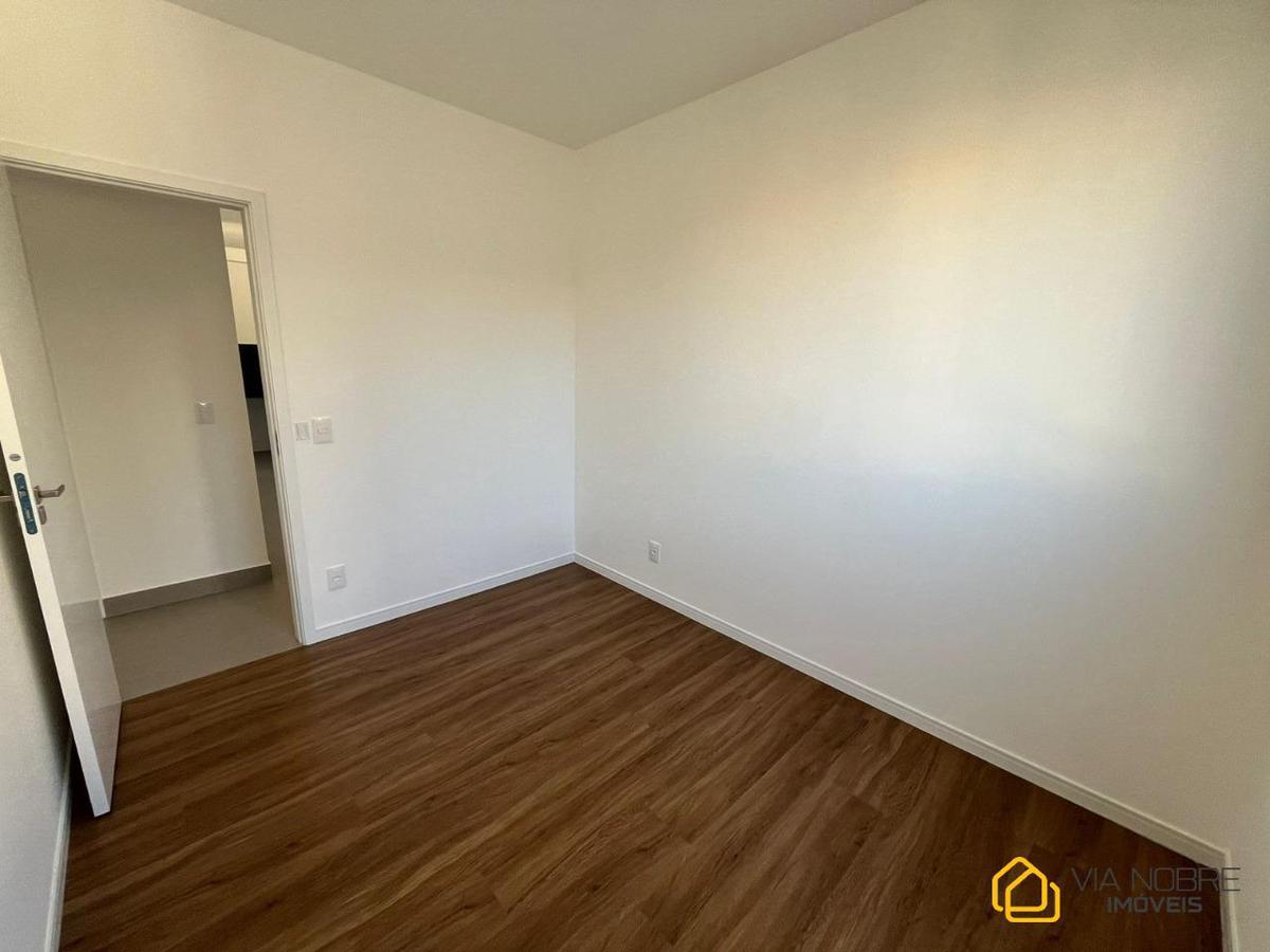 Apartamento, Grajaú, 2 Quartos, 2 Vagas, 1 Suíte
