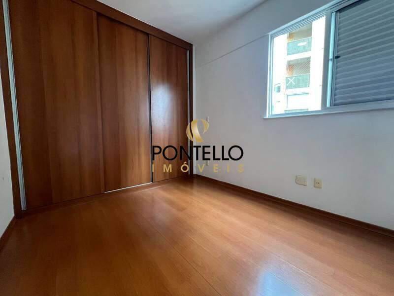 Apartamento, Estoril, 3 Quartos, 1 Vaga, 1 Suíte