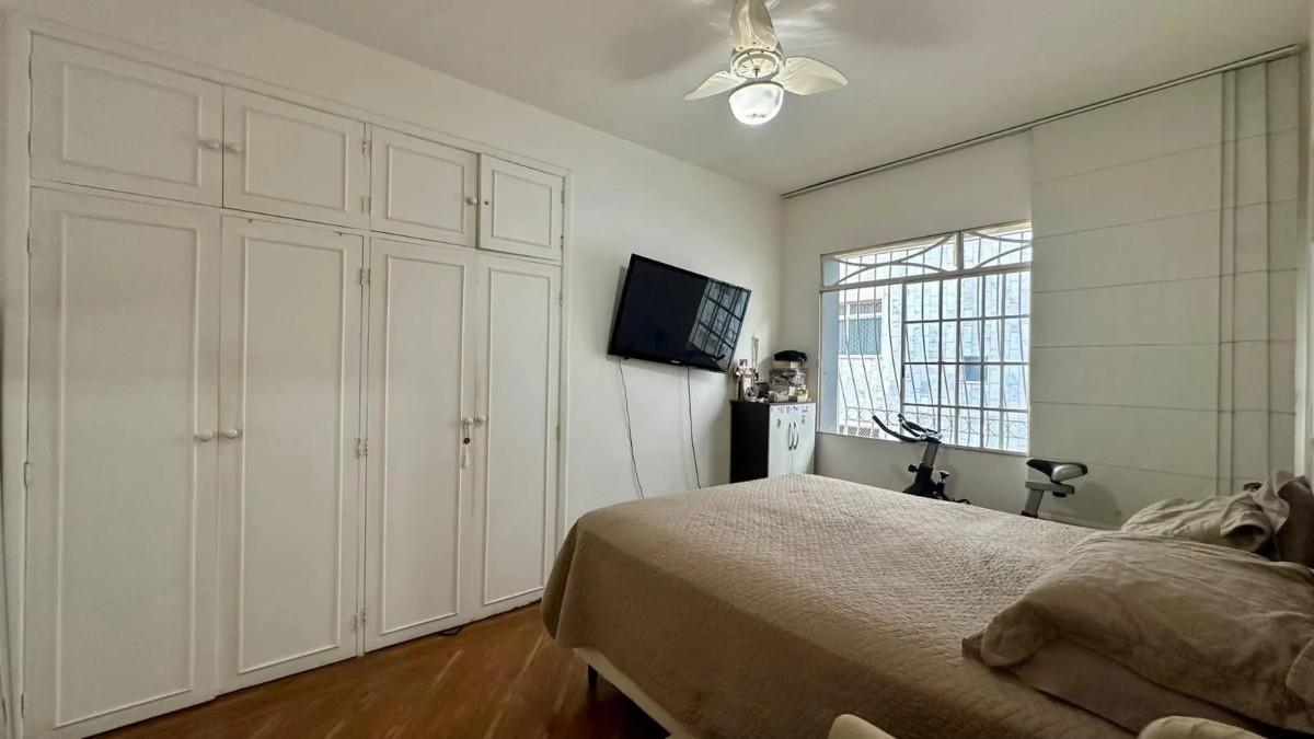 Cobertura, Luxemburgo, 4 Quartos, 2 Vagas, 1 Suíte