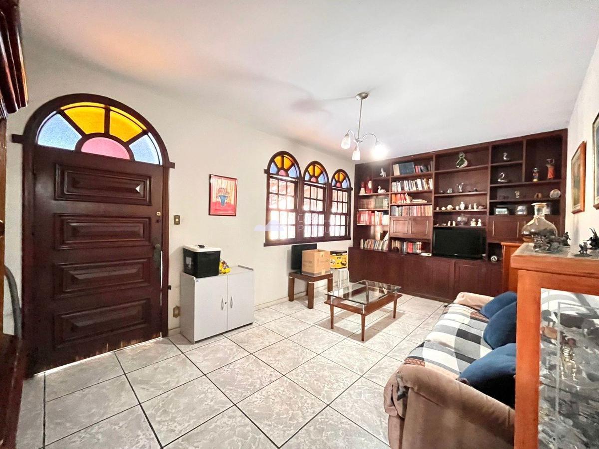 Casa, Liberdade, 5 Quartos, 4 Vagas, 2 Suítes