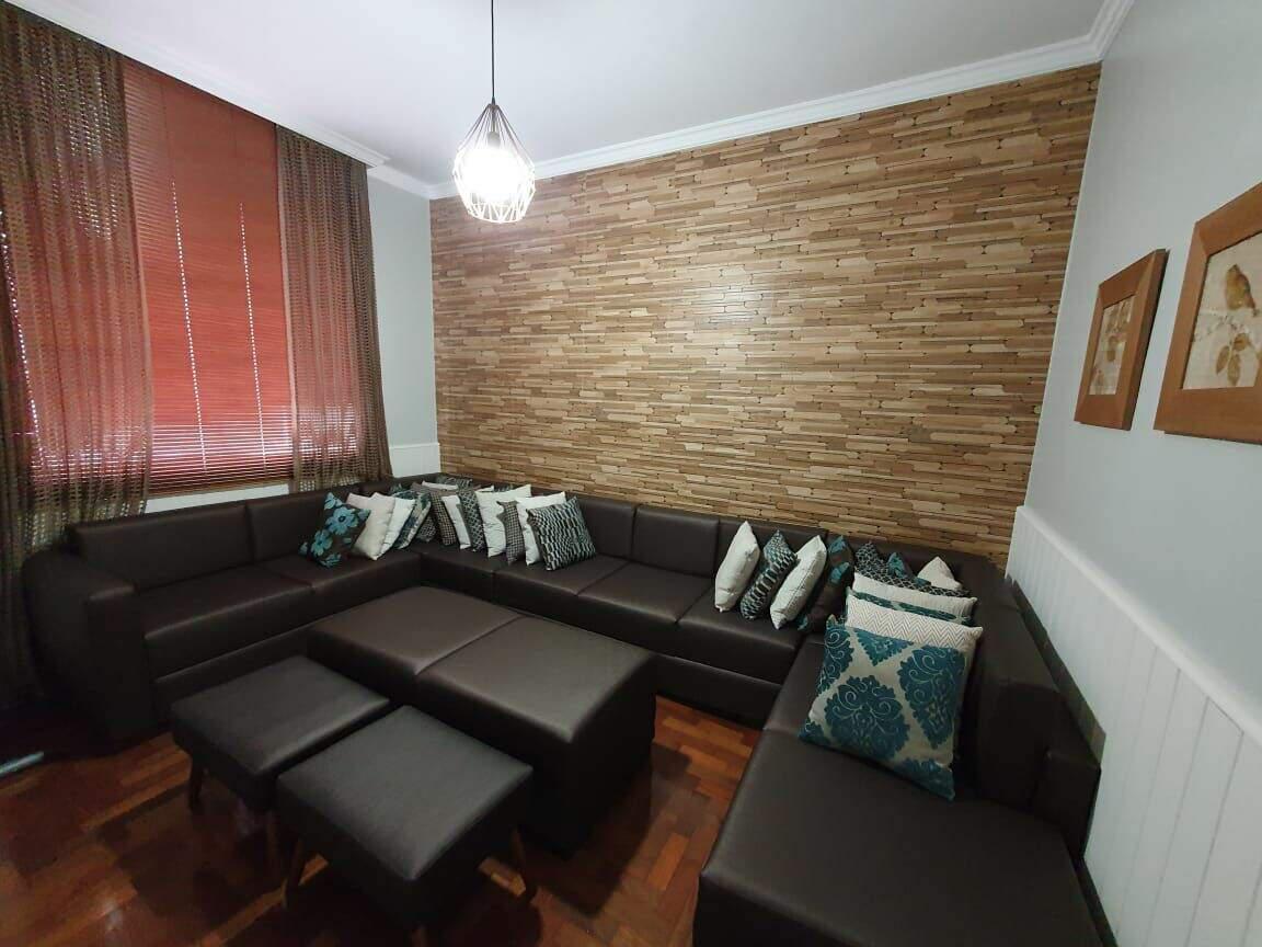 Casa, Esplanada, 4 Quartos, 5 Vagas, 2 Suítes