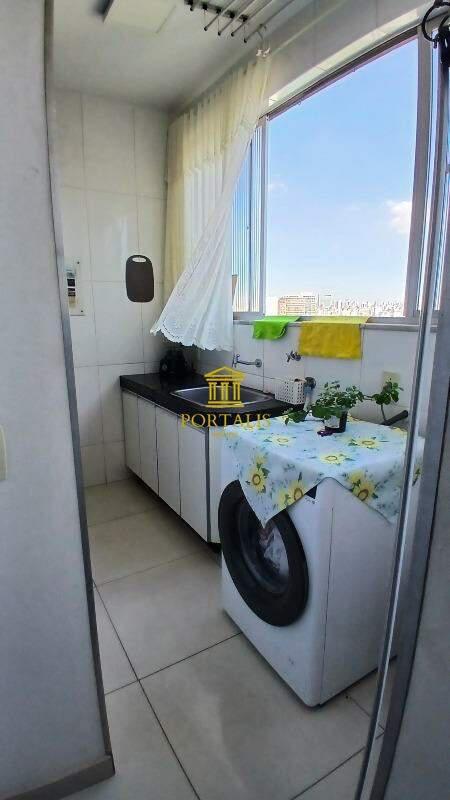Apartamento, Colégio Batista, 3 Quartos, 2 Vagas, 1 Suíte