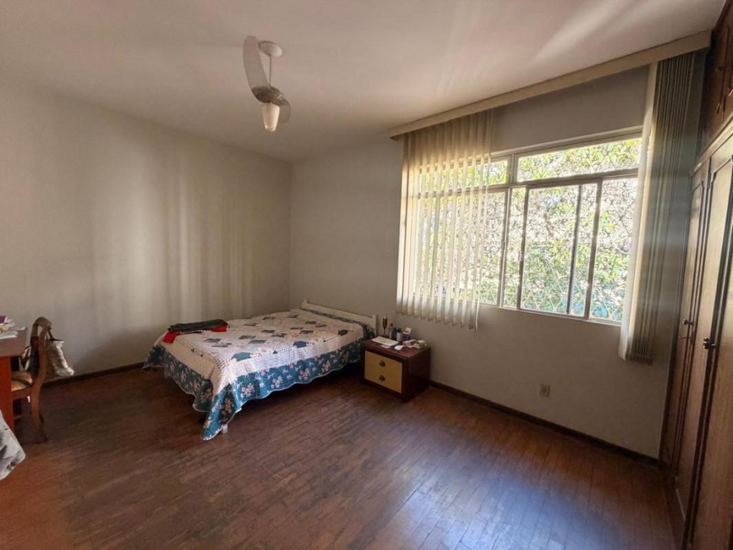 Casa, Anchieta, 5 Quartos, 3 Vagas, 1 Suíte