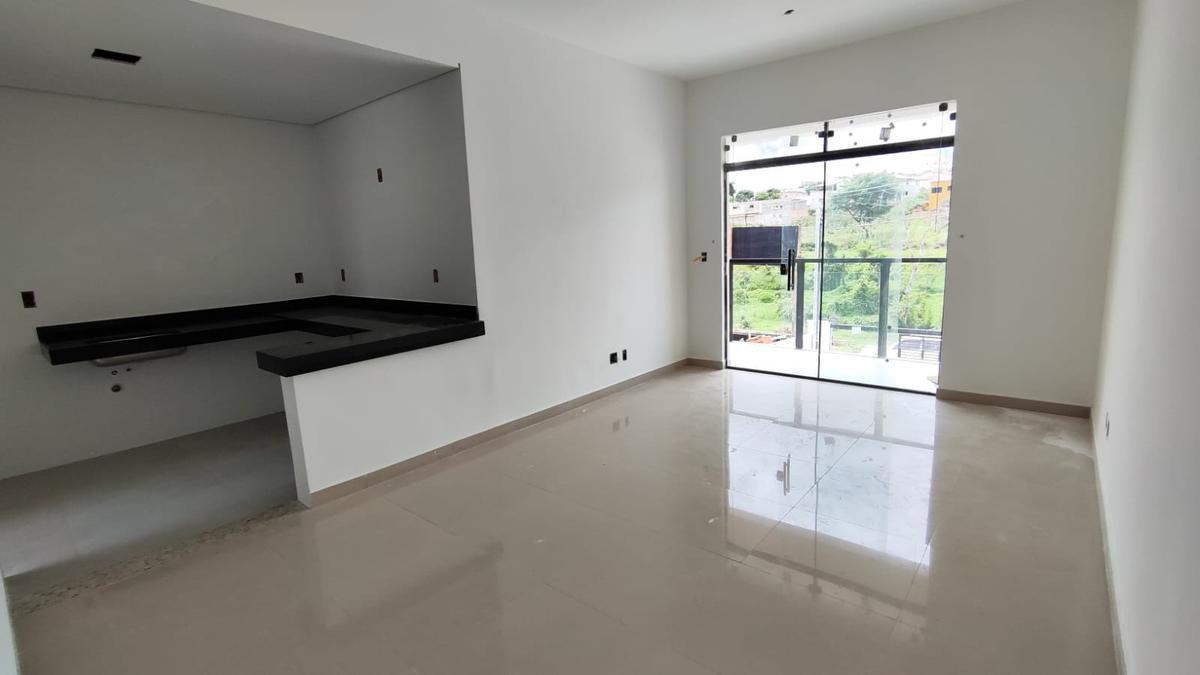 Casa, Vale das Orquídeas, 2 Quartos, 2 Vagas, 1 Suíte