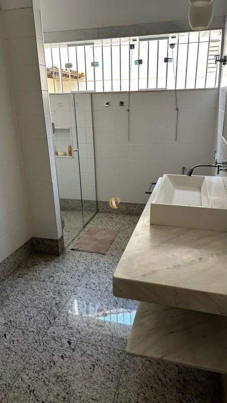 Casa, Jardim Cambuí, 4 Quartos, 4 Vagas, 2 Suítes