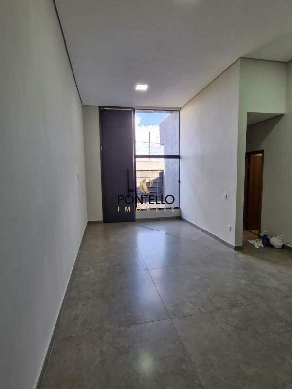 Casa, Jardim Arizona, 3 Quartos, 2 Vagas, 1 Suíte