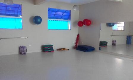 Prédio, Parque Recreio, 2 Quartos, 2 Vagas, 1 Suíte