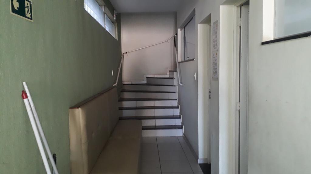 Prédio, Cabral, 0 Quarto, 0 Vaga