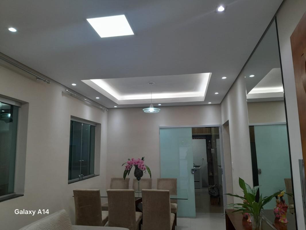 Casa, Jardim Guanabara, 3 Quartos, 4 Vagas, 1 Suíte