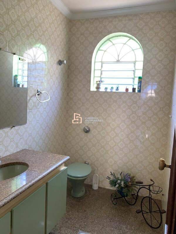 Casa, Nova Cachoeirinha, 4 Quartos, 8 Vagas, 1 Suíte