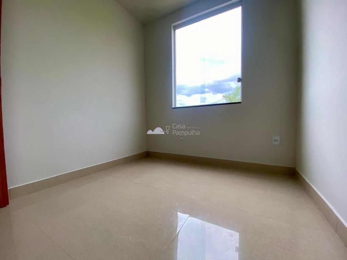 Casa, Novo Centro, 3 Quartos, 2 Vagas, 1 Suíte