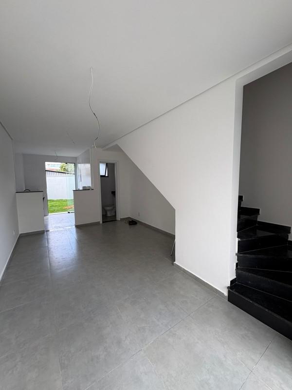 Casa, Tirol, 2 Quartos, 1 Vaga, 2 Suítes