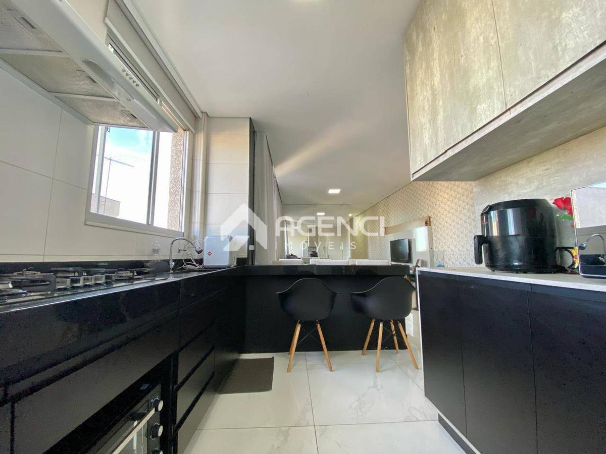 Apartamento, Cabral, 2 Quartos, 0 Vaga, 1 Suíte