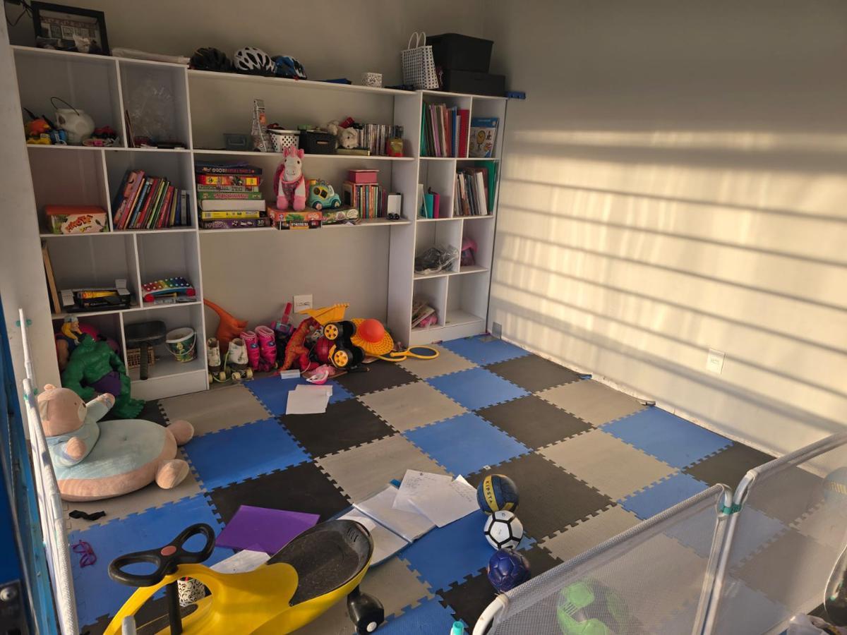 Casa, Nova Floresta, 4 Quartos, 2 Vagas, 1 Suíte