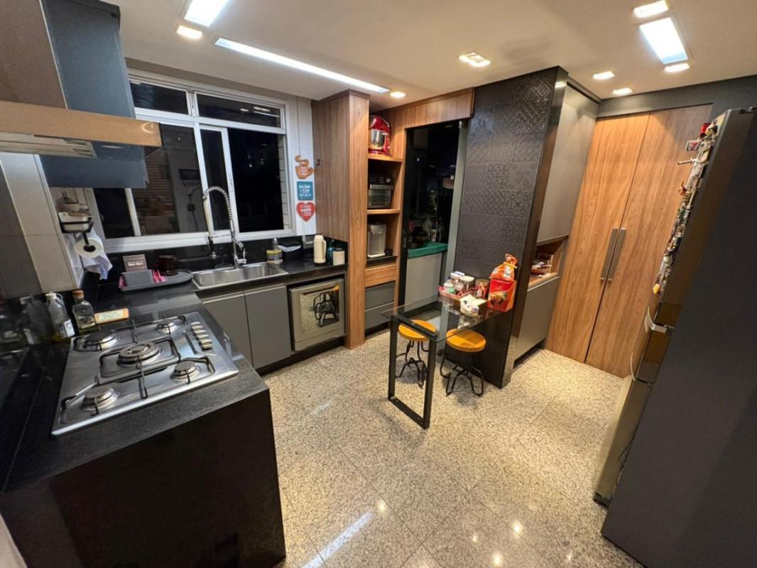 Apartamento, Fernão Dias, 3 Quartos, 3 Vagas, 1 Suíte