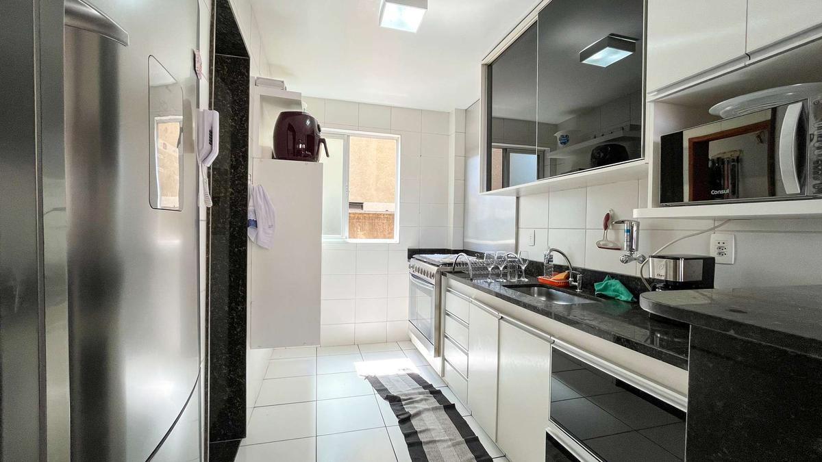 Apartamento, Sagrada Família, 3 Quartos, 2 Vagas, 1 Suíte