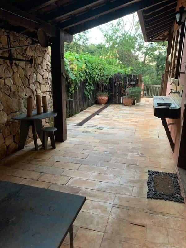 Casa, Retiro do Chalé, 6 Quartos, 15 Vagas, 1 Suíte