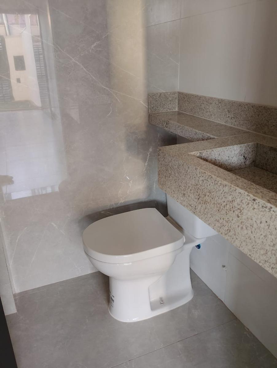 Casa, Itapoã, 3 Quartos, 2 Vagas, 1 Suíte