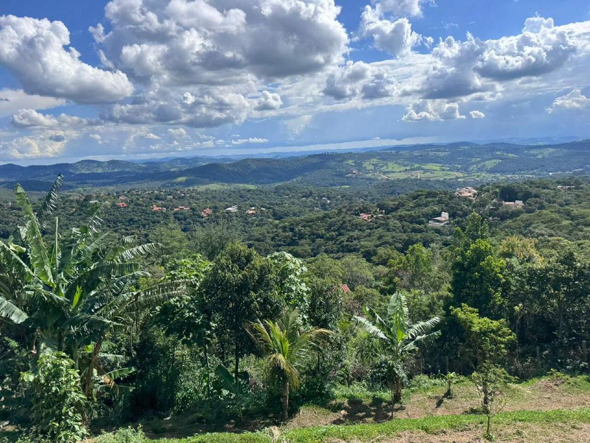 Lote, Retiro do Chalé, 0 Quarto, 0 Vaga