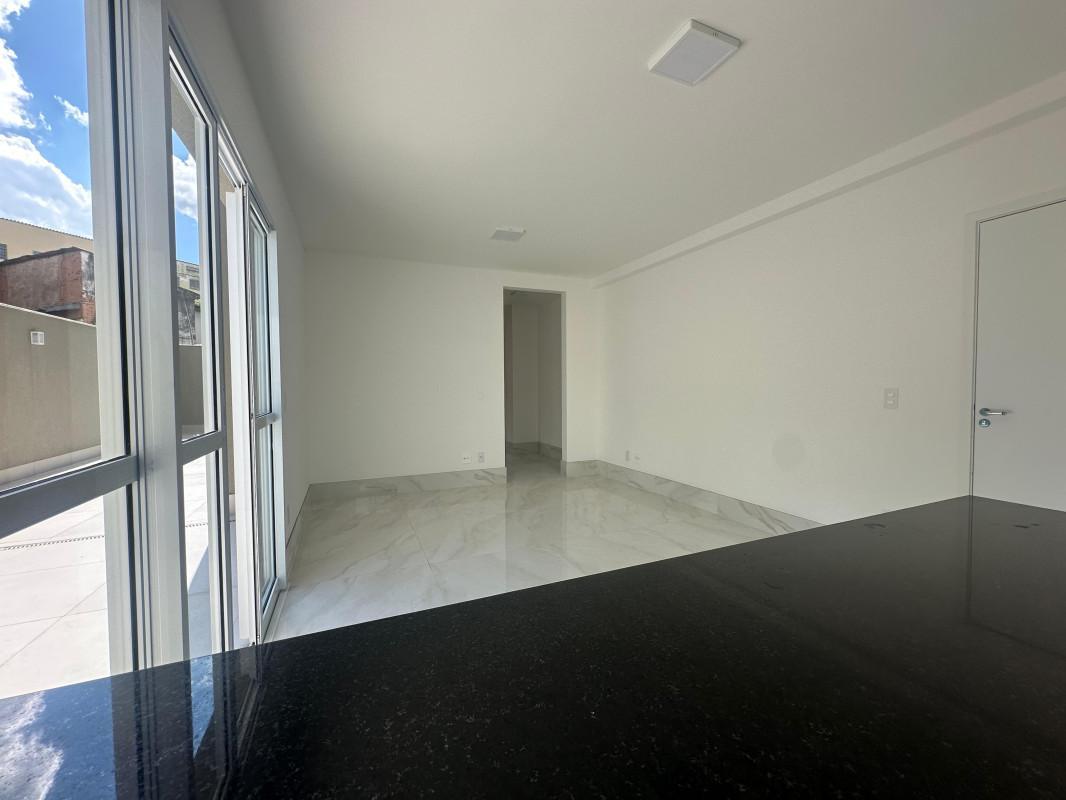Apartamento, Esplanada, 2 Quartos, 1 Vaga, 1 Suíte