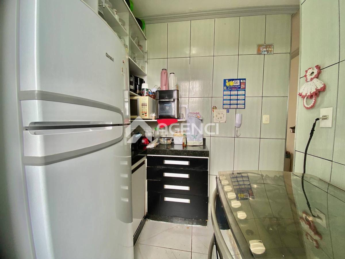 Apartamento, Camargos, 2 Quartos, 0 Vaga, 0 Suíte