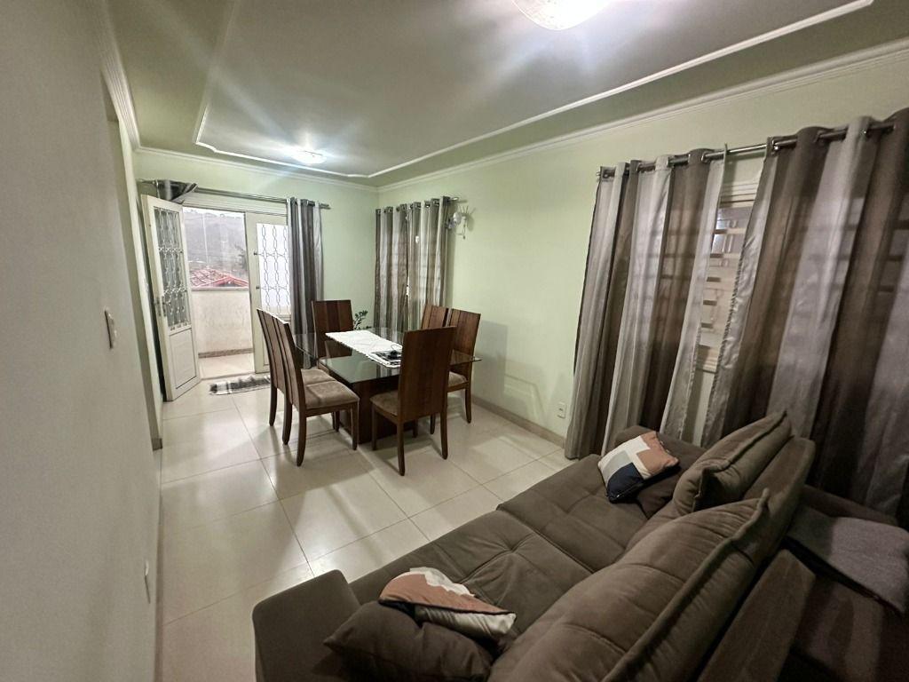 Casa, Nações Unidas, 5 Quartos, 2 Vagas, 1 Suíte