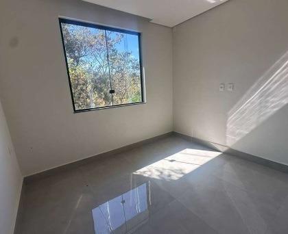 Casa, Mariposas, 4 Quartos, 2 Vagas, 2 Suítes