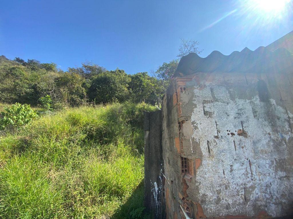 Casa, Morro São Francisco, 3 Quartos, 0 Vaga