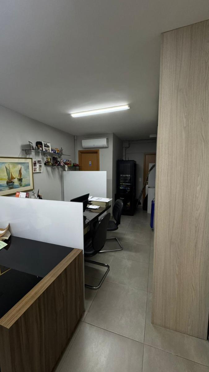 Sala, Cidade Nova, 0 Quarto, 0 Vaga