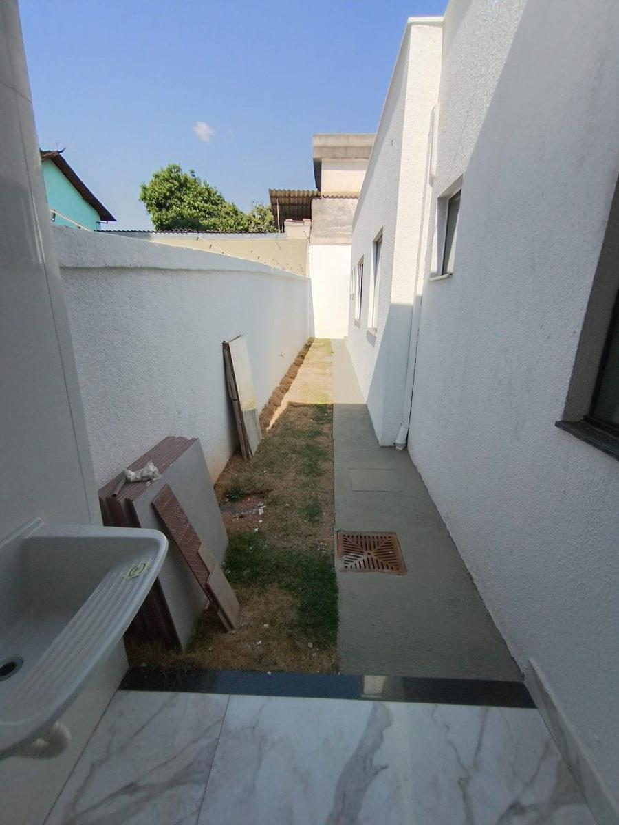 Casa, Rio Branco, 3 Quartos, 2 Vagas, 1 Suíte