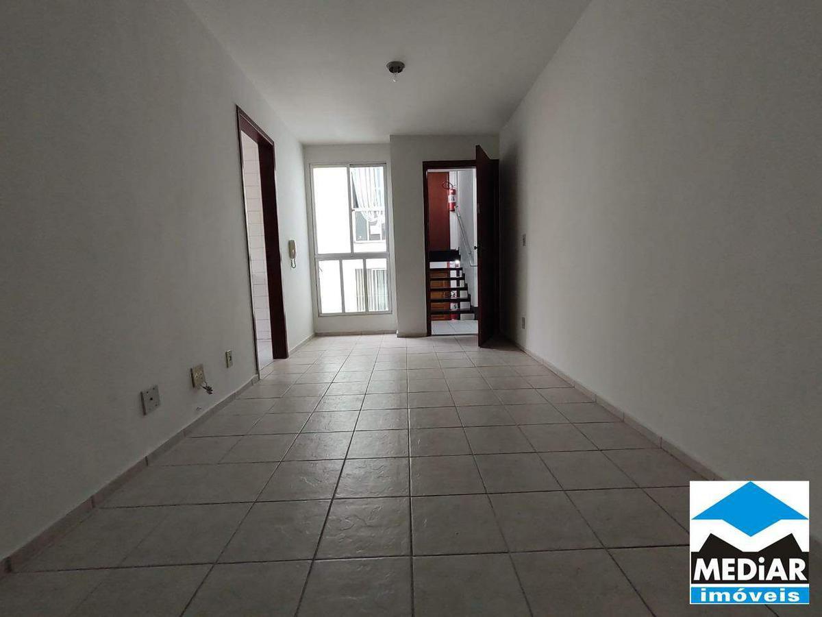 Apartamento, Floresta, 3 Quartos, 2 Vagas, 1 Suíte