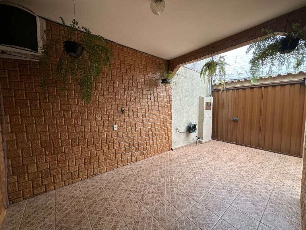 Casa, Santa Cecília Vale do Jatobá (barreiro), 4 Quartos, 2 Vagas