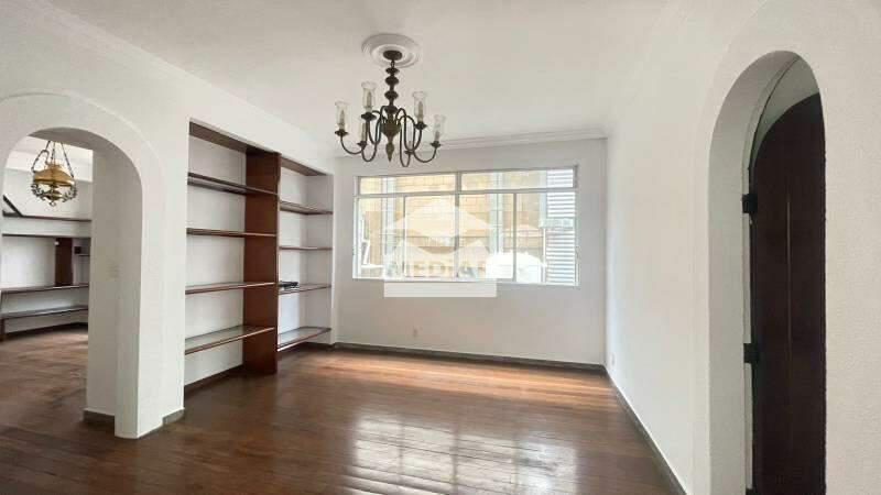 Apartamento, Santo Agostinho, 4 Quartos, 2 Vagas, 2 Suítes