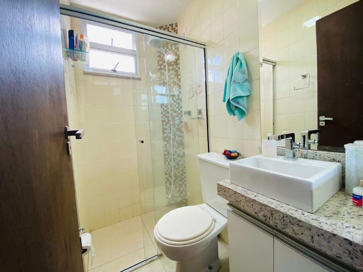 Apartamento, Estoril, 2 Quartos, 1 Vaga