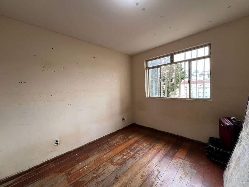 Casa, Nova Granada, 3 Quartos, 2 Vagas, 1 Suíte