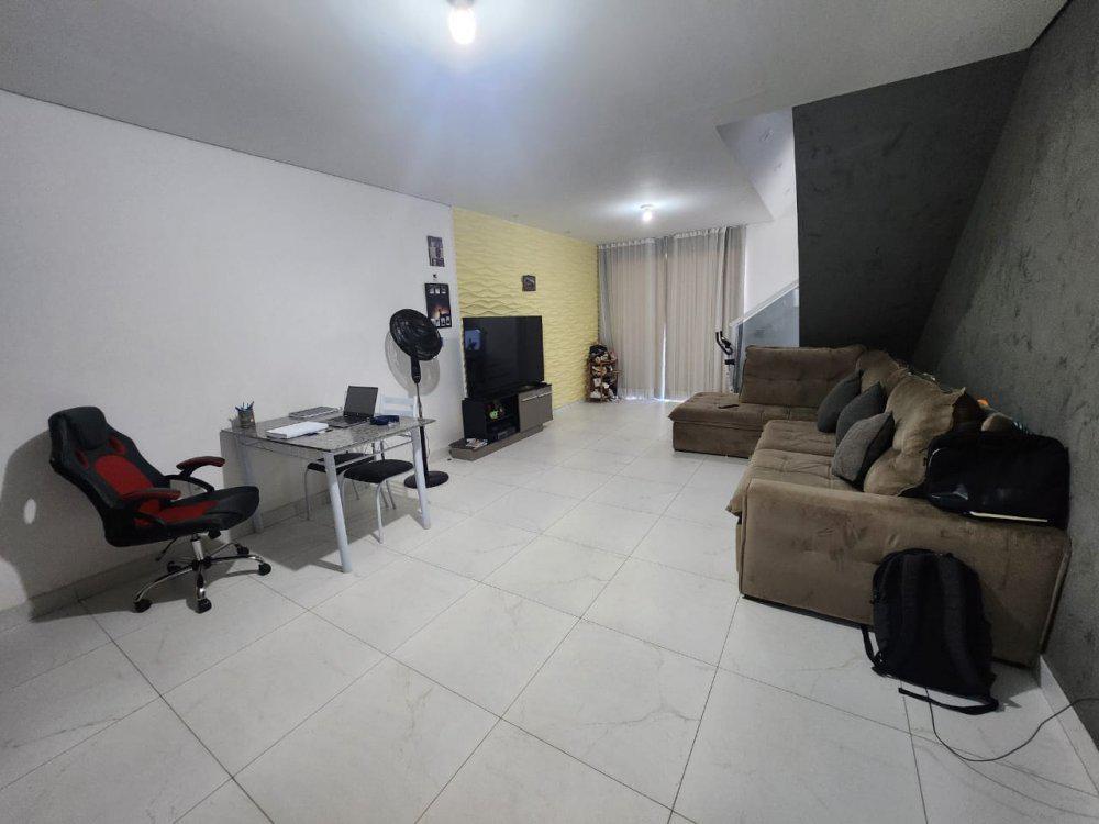 Casa, Masterville, 3 Quartos, 2 Vagas, 1 Suíte