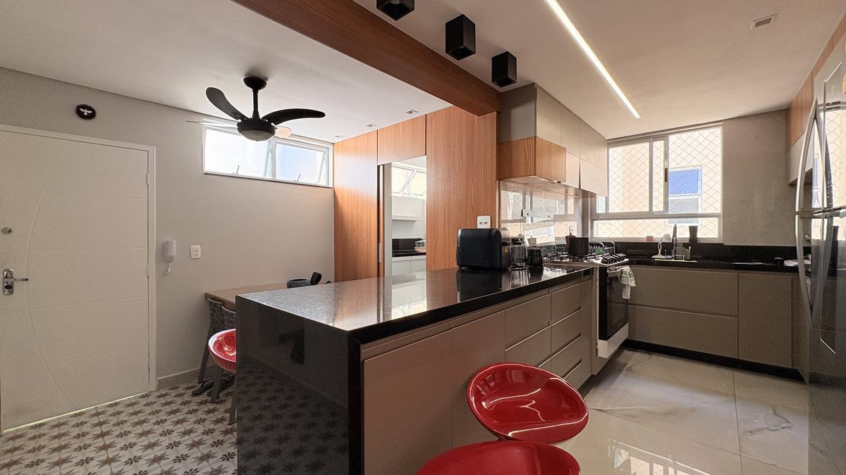 Apartamento, Grajaú, 4 Quartos, 2 Vagas, 1 Suíte