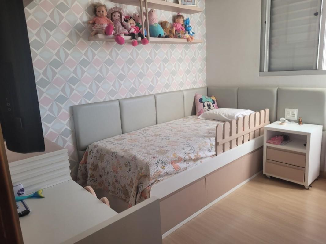 Apartamento, Sagrada Família, 3 Quartos, 2 Vagas, 1 Suíte