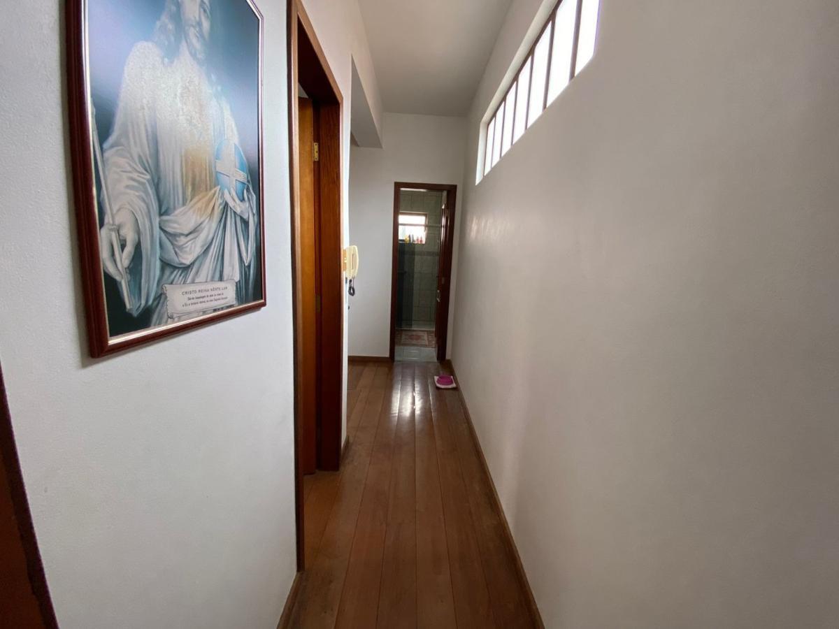 Casa, Centro, 4 Quartos, 2 Vagas, 3 Suítes