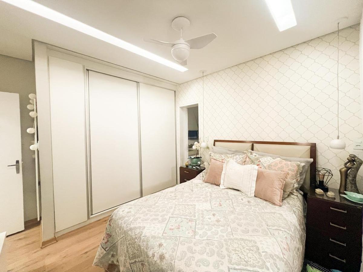 Casa, Serrano, 2 Quartos, 3 Vagas, 2 Suítes