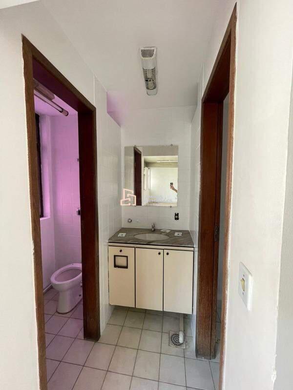 Sala, Centro