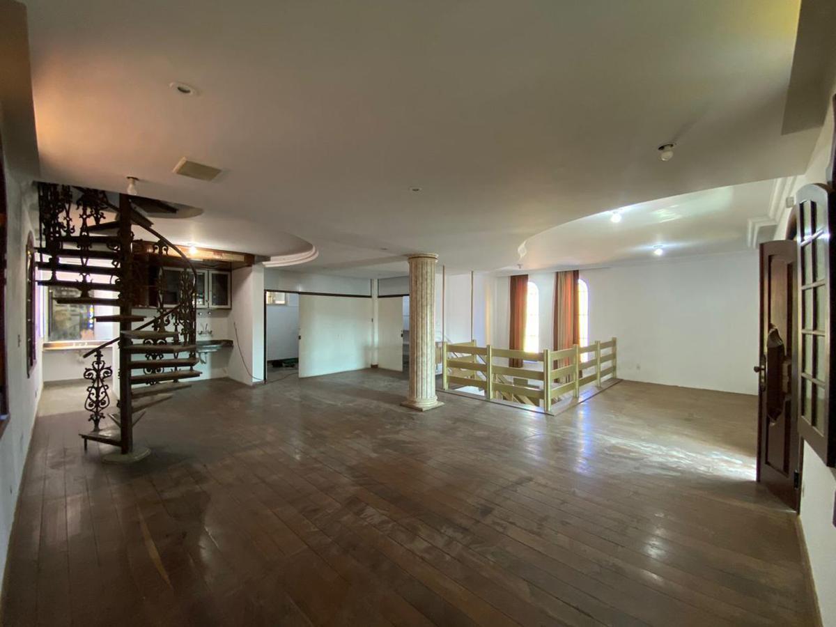 Casa, Dona Clara, 8 Quartos, 10 Vagas, 10 Suítes