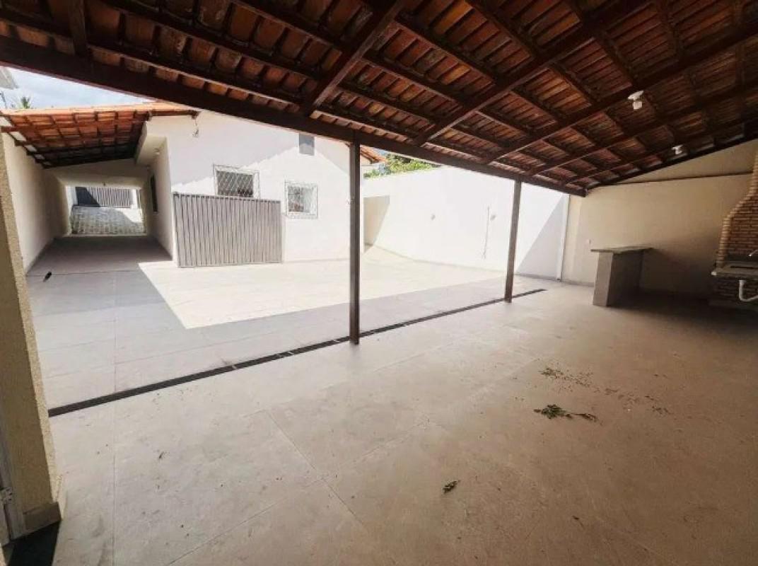 Casa, Santa Branca, 3 Quartos, 8 Vagas