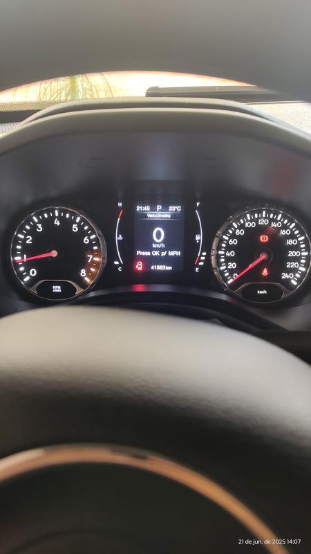 Jeep Renegade Sport 1.8 4x2 Flex 16v Aut.