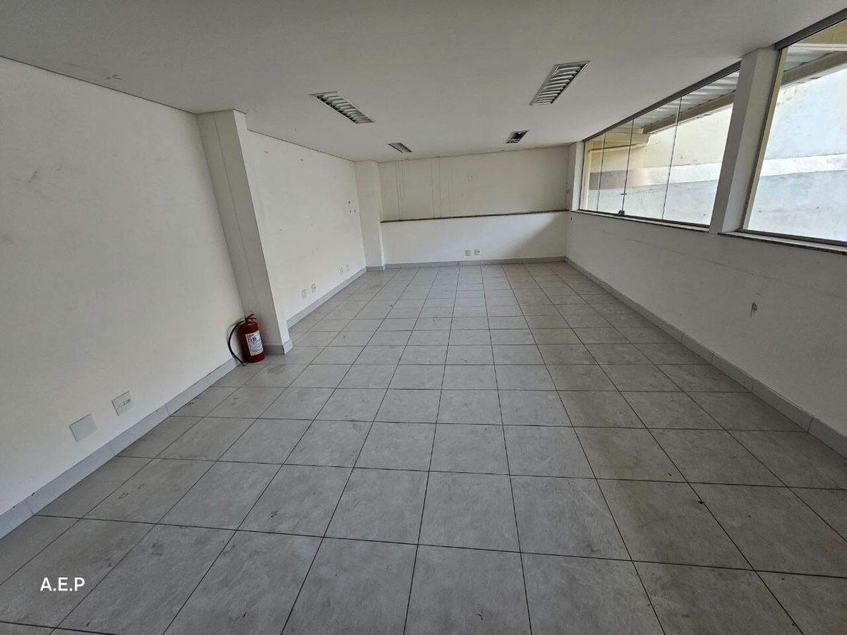 Casa, Lourdes, 4 Quartos, 12 Vagas