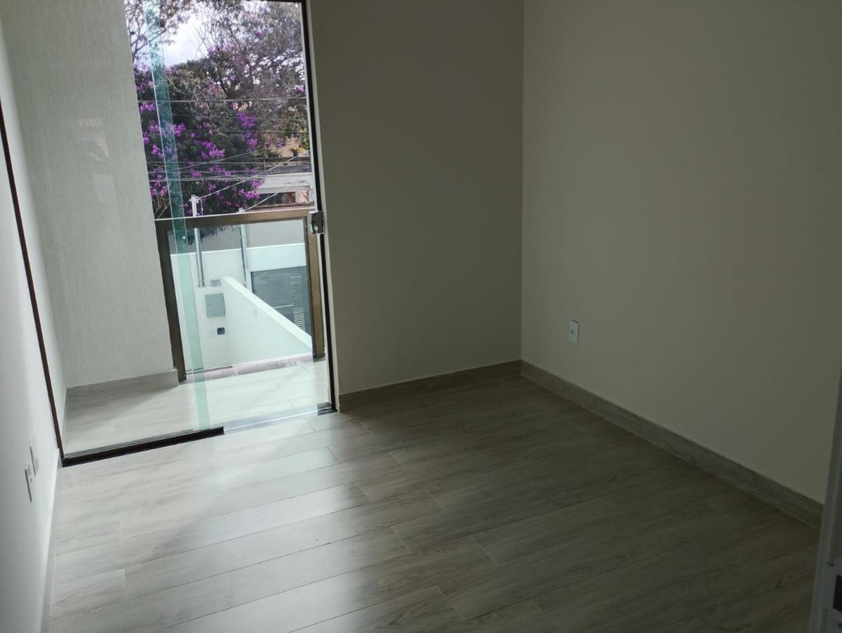 Casa, Candelária, 2 Quartos, 2 Vagas, 1 Suíte